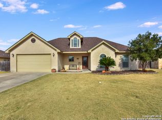 814 Saint James, Seguin, TX 78155