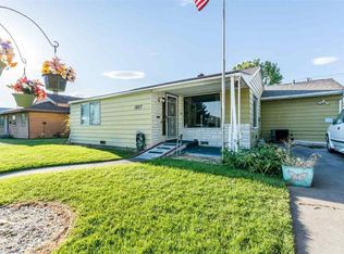 1807 W Park St, Pasco, WA