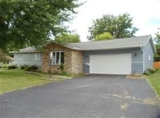 110 W Lake St, Chilton, WI 53014