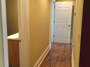 1000 E Locust St APT 4, Milwaukee, WI 53212