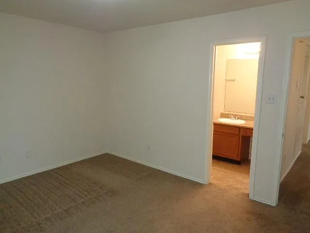 16746 Fallen Timbers Dr — Photo 18