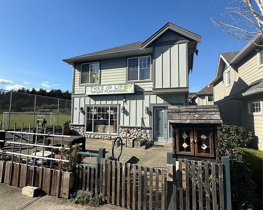 1st image of 1182 Colville Rd #15