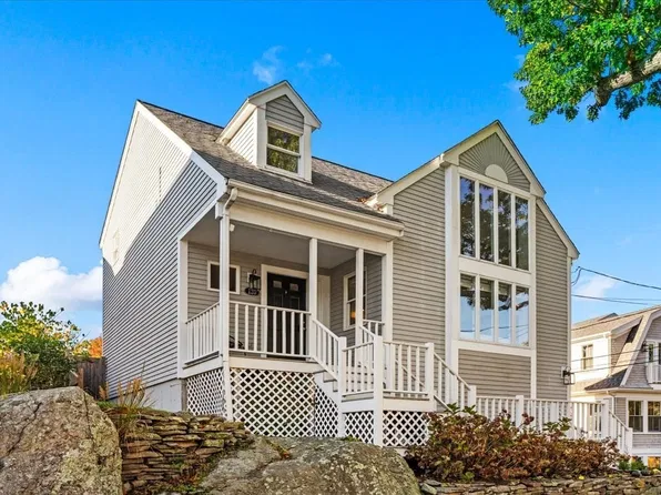 120 Downer Ave, Hingham, MA 02043