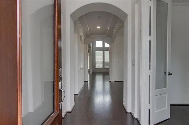 5 bed, 3524 sqft, $3,495 — Photo 2