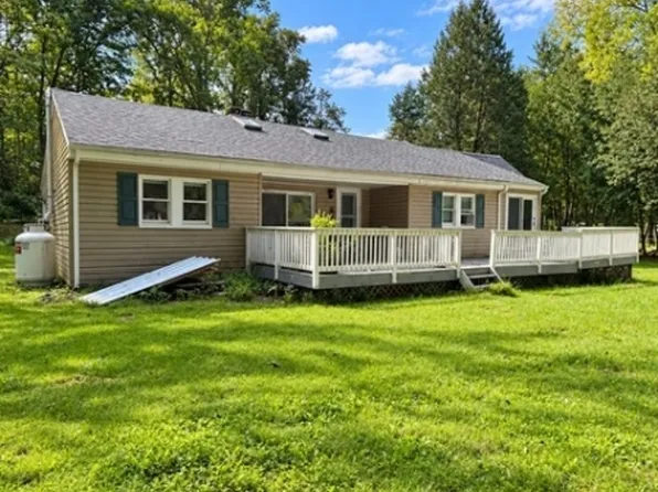 18 Foundry Rd, Hope Twp., NJ 07825