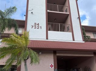 7321 Amberly Ln APT 302, Delray Beach, FL 33446