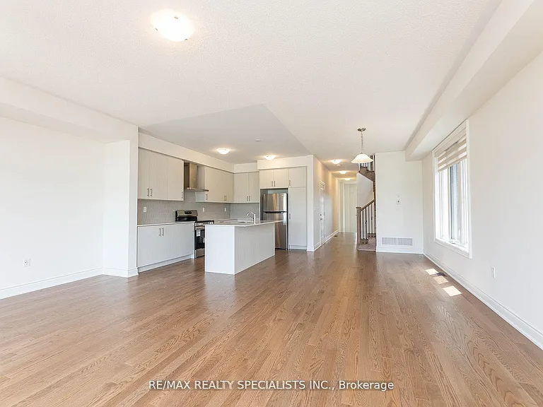 86 Bermondsey Way — Photo 7