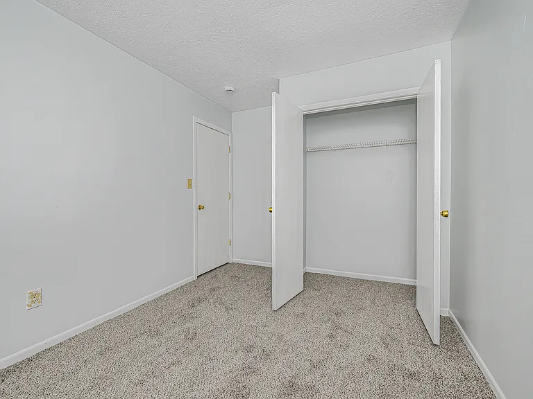 Crescent Village — Photo 7