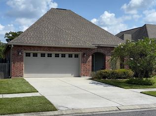 38461 Brown Rd, Prairieville, LA 70769