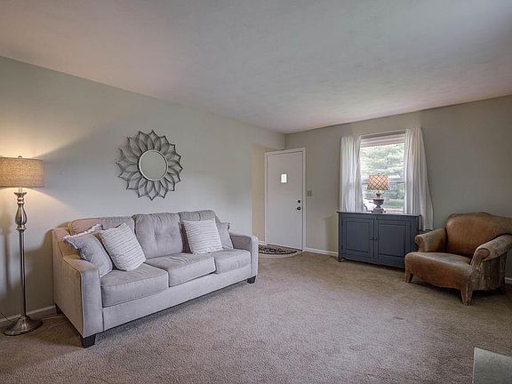 4th image of 6007 Vereker Dr