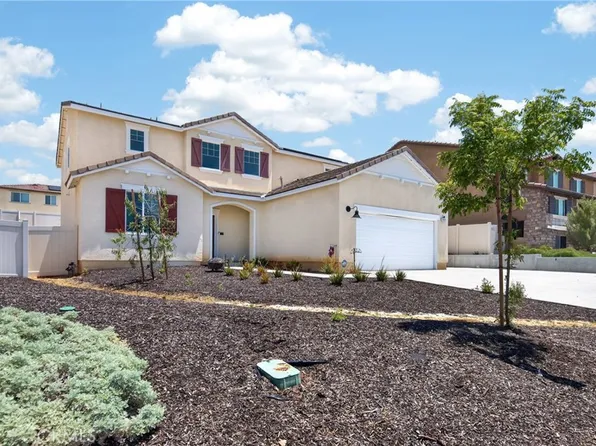 14034 Amorosa Ct, Beaumont, CA 92223