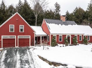 328 Fletcher Ln, Hartford, VT 05047