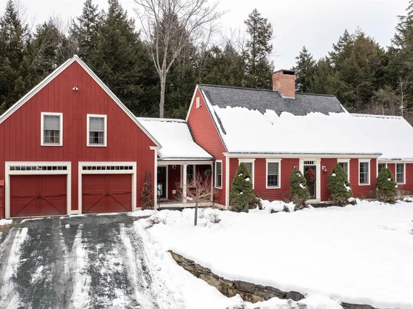 328 Fletcher Lane, Hartford, VT 05059