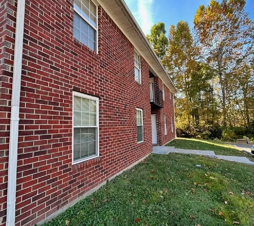 4229 Glenn Hill Manor