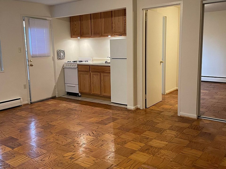 1st image of 1500 12th St N #13