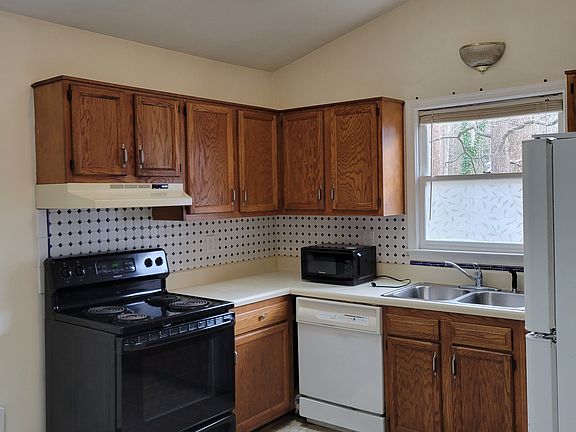 3rd image of 5019 King Cotton Ln