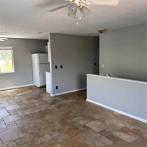 4619 Bayshore Dr #4619 — Photo 2