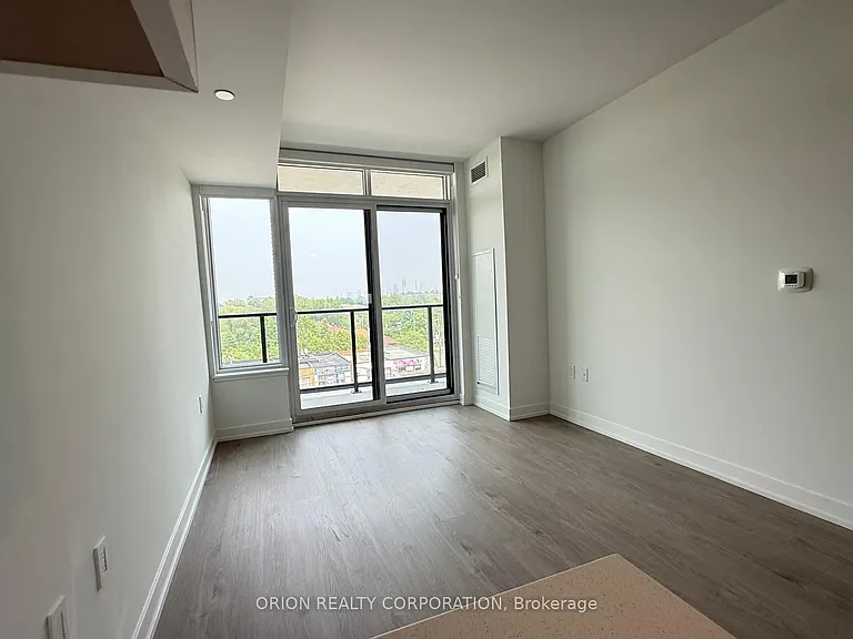 556 Marlee Ave #612 — Photo 11