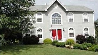 1st image of 145 Woodbine Dr