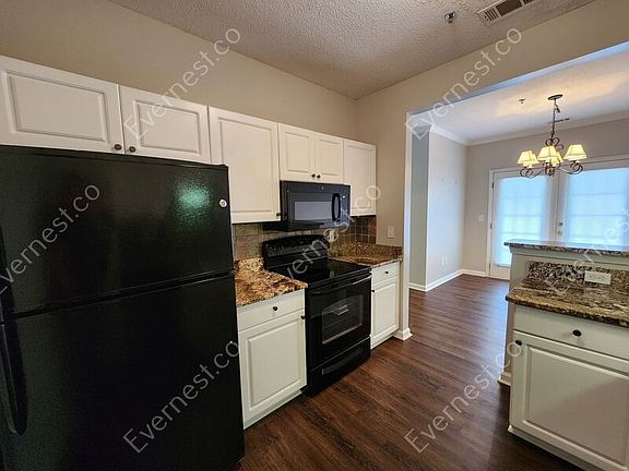 3rd image of 205 Spring Heights Ln SE #2205