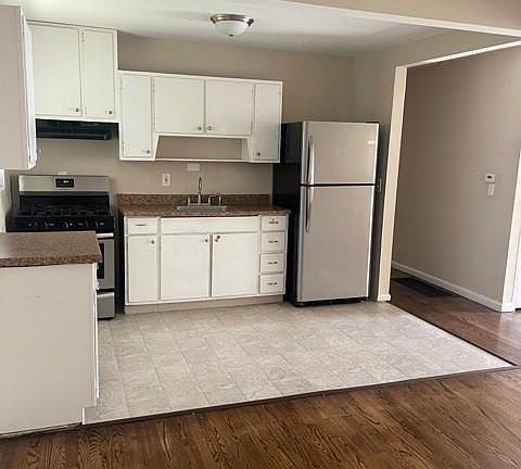 3rd image of 8860 Ebro Ct