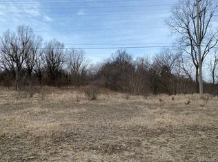 5076 S Lapeer Rd, Oxford, MI 48371