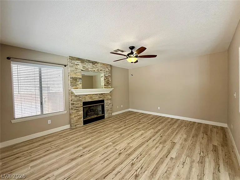 1969 Canyon Breeze Dr — Photo 16