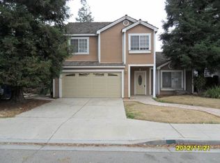 3372 N Dewey Ave, Fresno, CA
