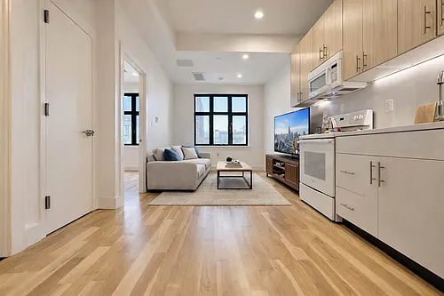 818 Lexington Ave #5E Photo 1