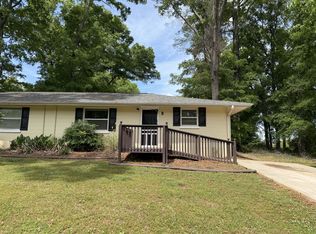 833 E Tinsley St #B, Griffin, GA 30223