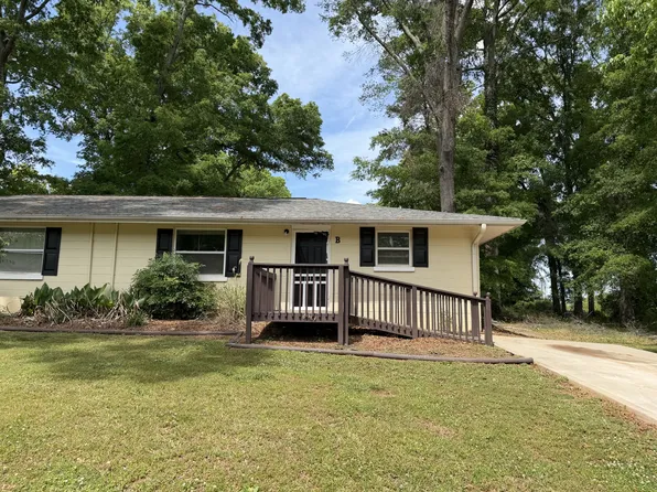 833 E Tinsley St #B, Griffin, GA 30223