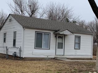 758 N Dougherty Ave, Wichita, KS 67212