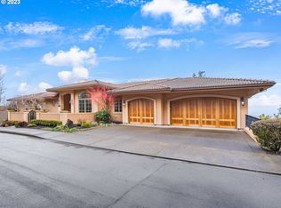 10385 SE Quail Ridge Dr, Happy Valley, OR 97086