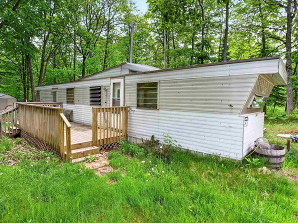 5672 County Road 550, Marquette, MI 49855