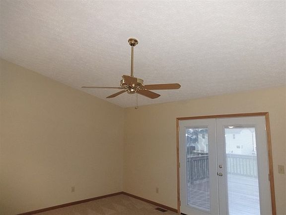 3rd image of 5750 Oyster Bay Way