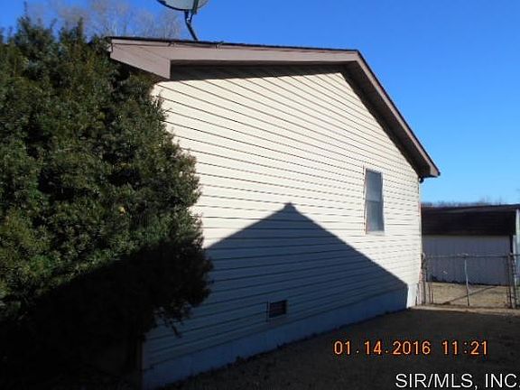 2nd image of 4482 Lakeshore Dr
