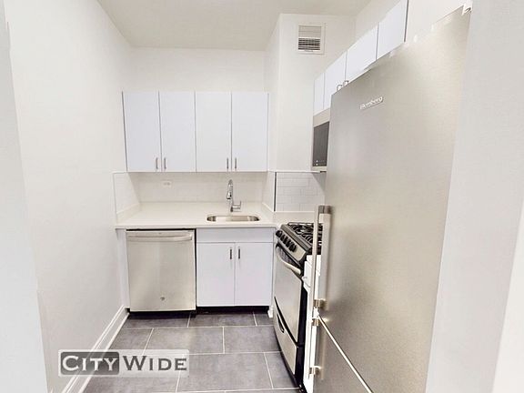 3rd image of 96 5th Ave #10Q