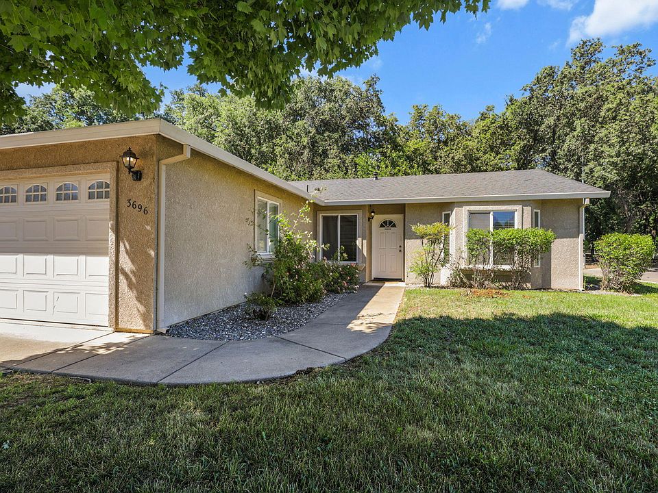 1st image of 3696 Brentwood Dr
