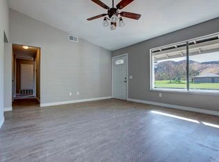 1538 W Windsor St, San Bernardino, CA 92407