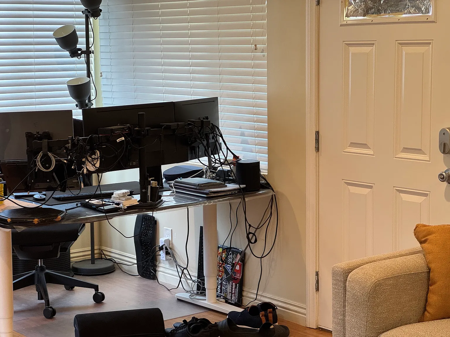 2 bed, 775 sqft, $2,850 — Photo 4
