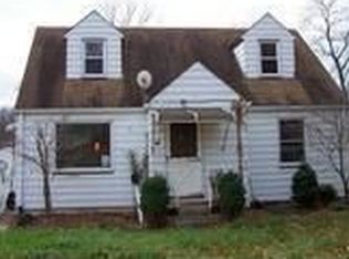 84 Schenley Ave, Struthers, OH 44471