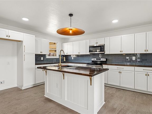 5th image of 311 Blue Ridge Ave