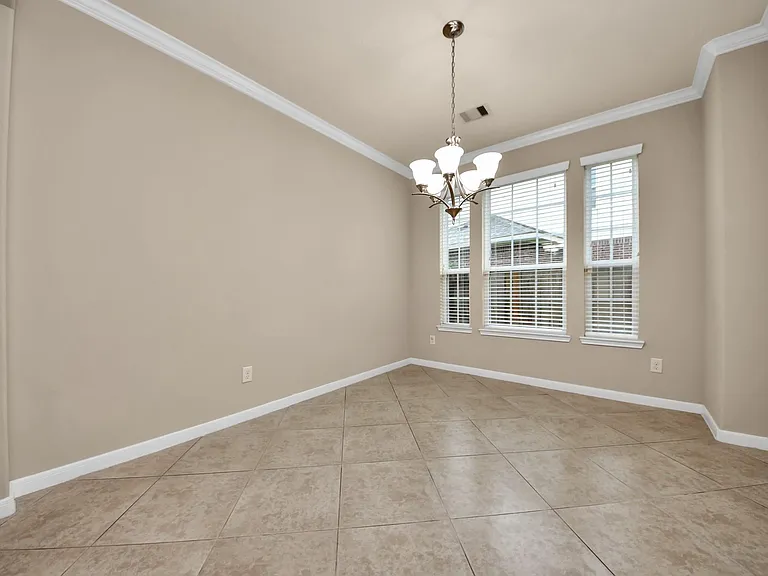 24122 Haywards Crossing Ln — Photo 11