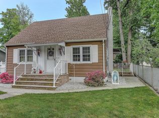 122 Marshall Concourse, Keyport, NJ 07735