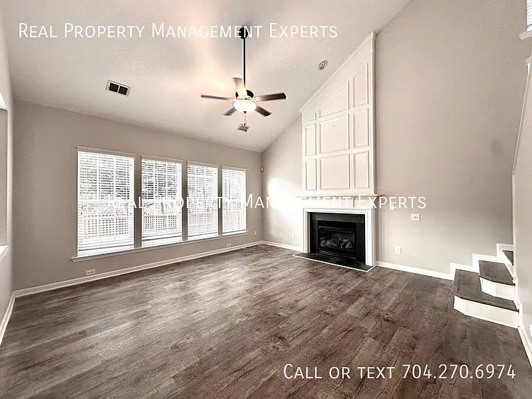 18124 Harbor Mist Rd — Photo 10