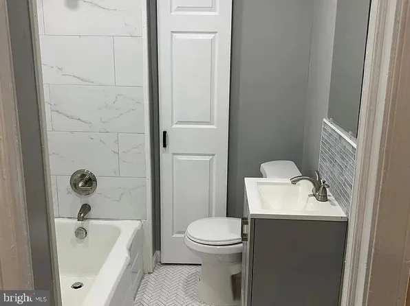 1420 Greeby St, Philadelphia, PA 19111