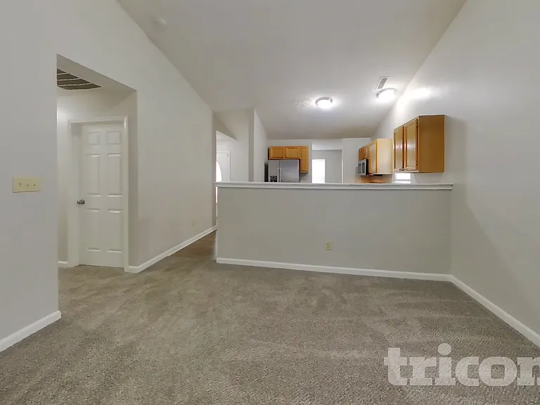 5531 Orth Ct — Photo 4