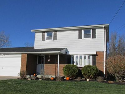 7120 Colonial Dr, Niagara Falls, NY, 14305