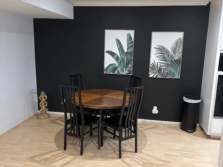 5429 Newcastle Ave #211 — Photo 8