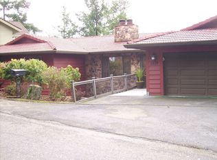 2828 NE Rocky Butte Rd, Portland, OR 97220
